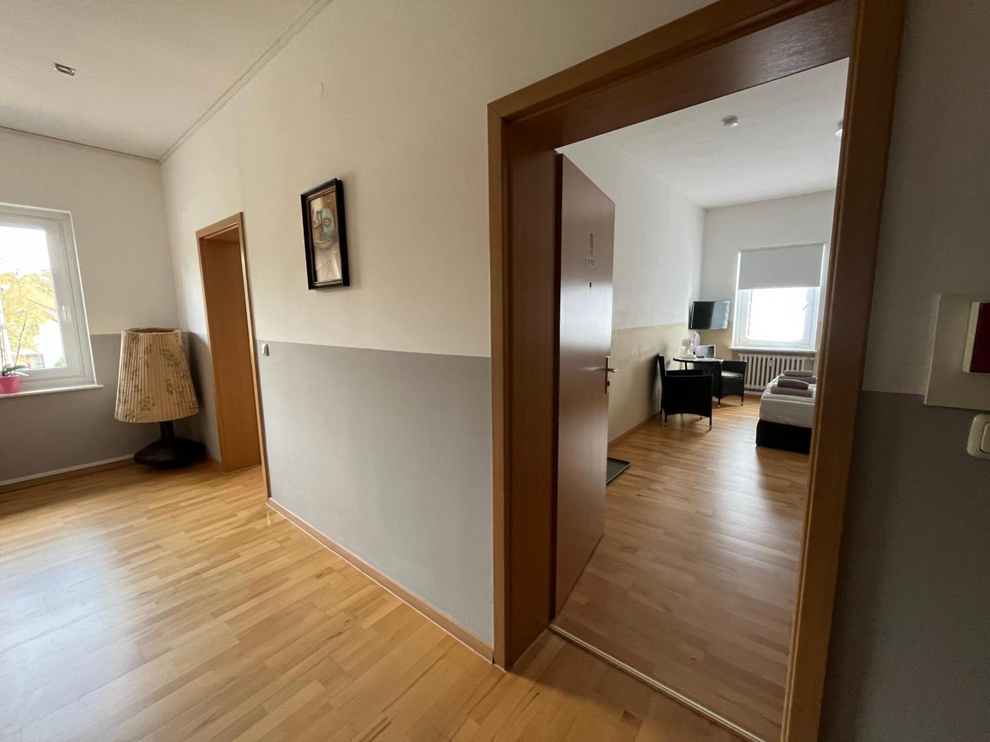 Doppelzimmer Mit Bad-Tv- 9 Meine Zewnętrze zdjęcie